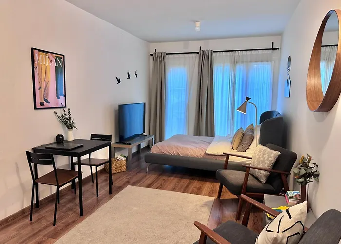 Premium By Hi5 - - Jewish Quarter *